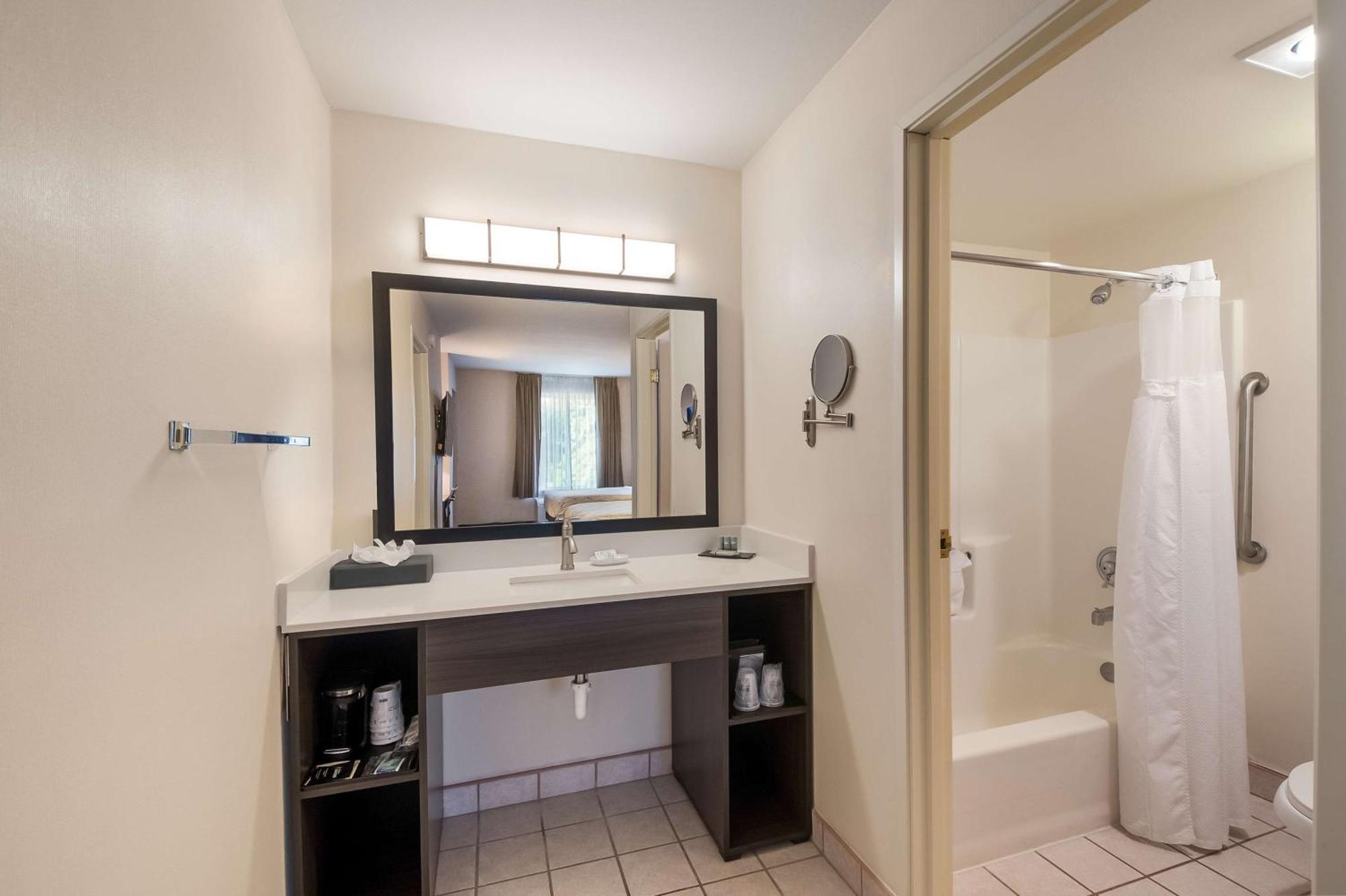 Surestay Plus Hotel By Best Western Seatac Airport Εξωτερικό φωτογραφία